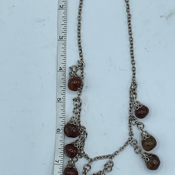 “VINTAGE NECKLACE” Brown Drop Stones in a Silver Setting . - Picture 5 of 5